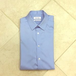 Calvin Klein men's dress shirt