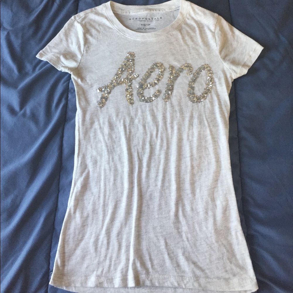 White Aeropostale t-shirt