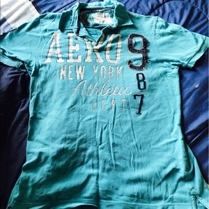 Aeropostale graphic tee shirt.