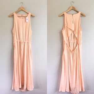 Lou & Grey 🍑 Open Back Maxi Dress