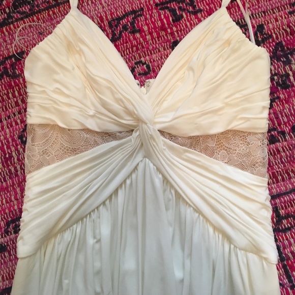 BCBG Maxazria Prom Dress - Picture 2 of 4