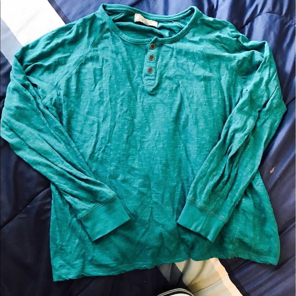 Teal shirt made in Pakistan!