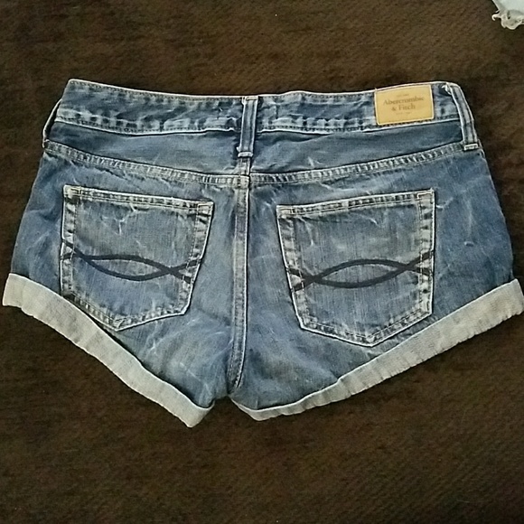 Abercrombie shorts - Picture 2 of 2