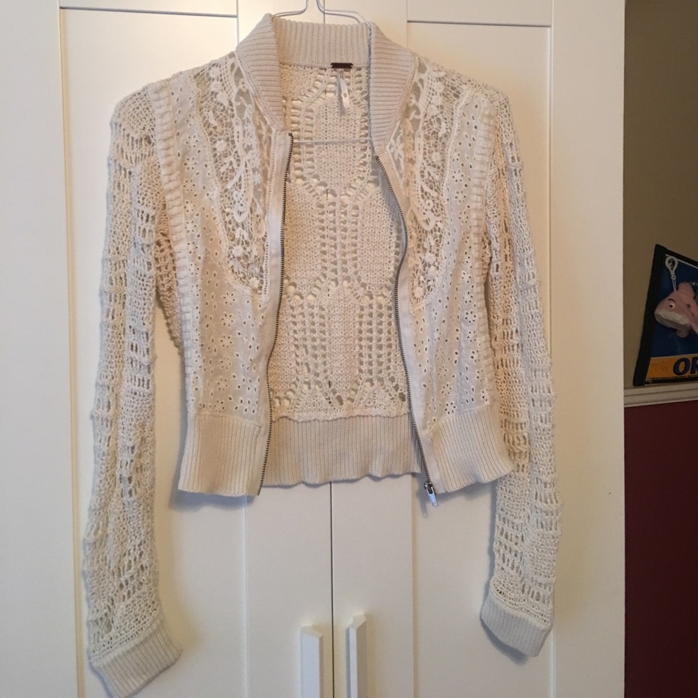 FREE PEOPLE White dress sweater