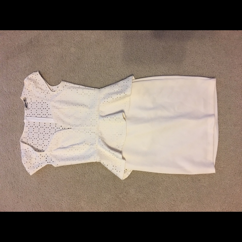 White Formal Fitted Dress