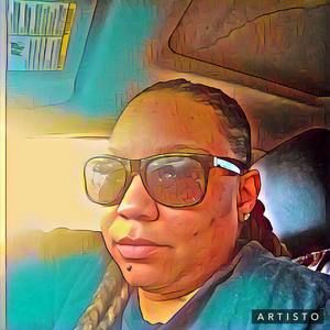 Meet your Posher, Carla