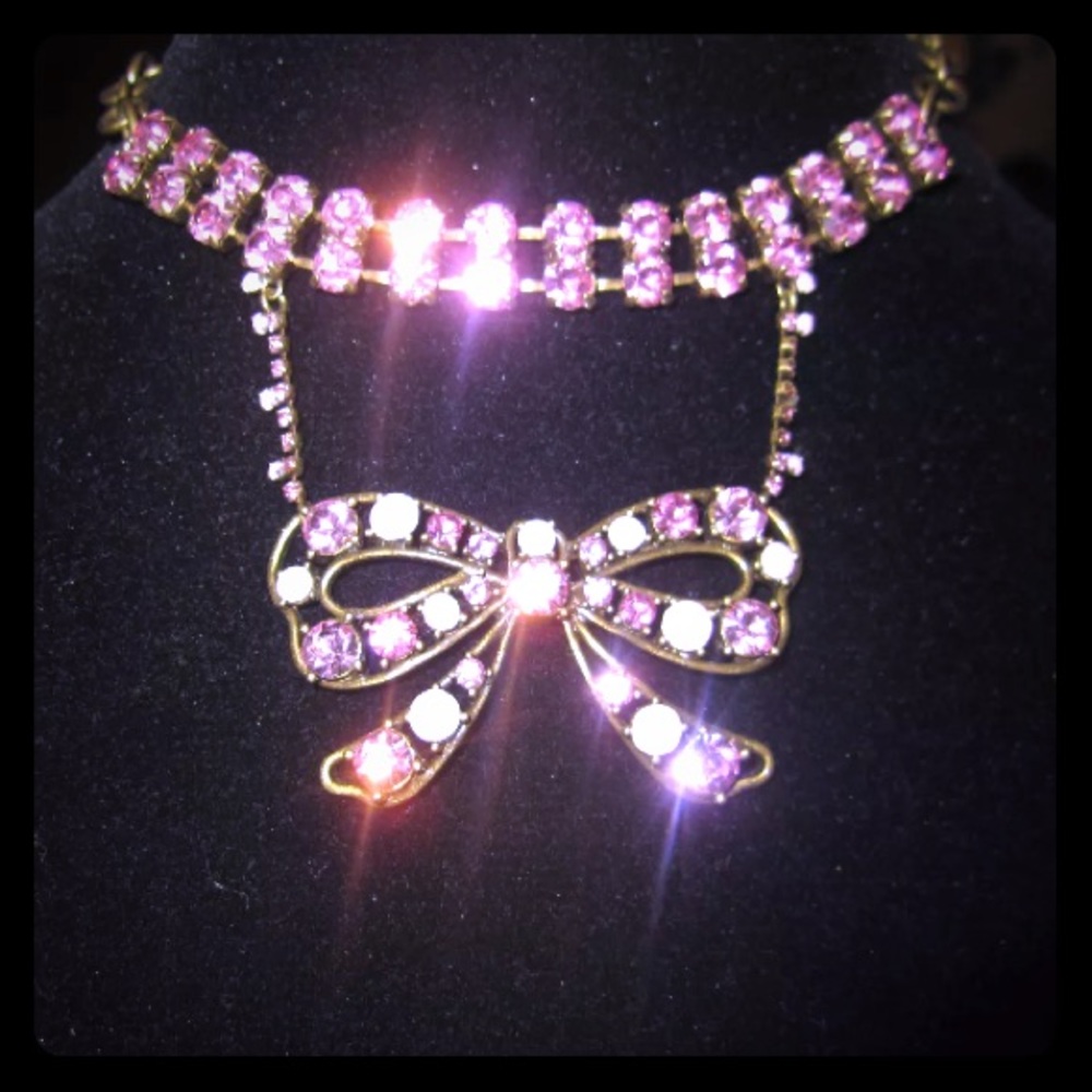 BETSEY JOHNSON Vintage PINK BOW CHOKER NECKLACE