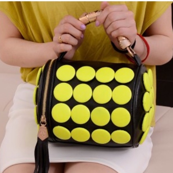 Stylish Faux Leather Shoulder Purse - Picture 4 of 8