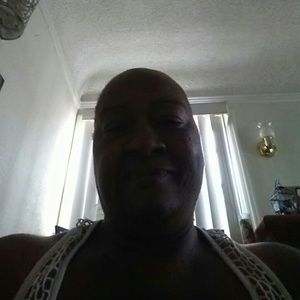 Meet your Posher, Debra