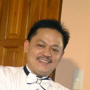 Meet your Posher, Carlos