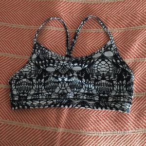 Lululemon sports bra!