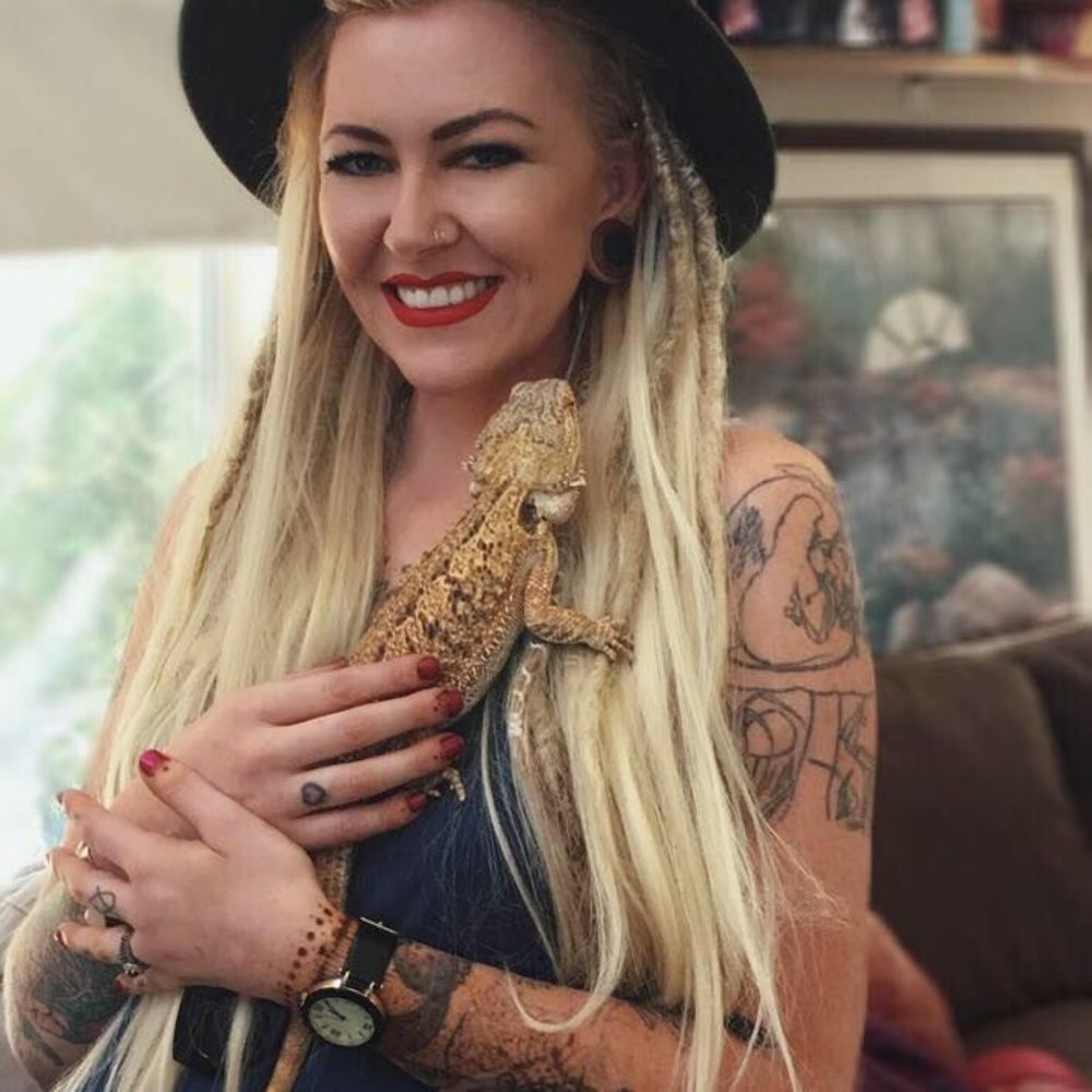 Meet your Posher, Erin