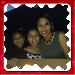 Meet your Posher, Sindy