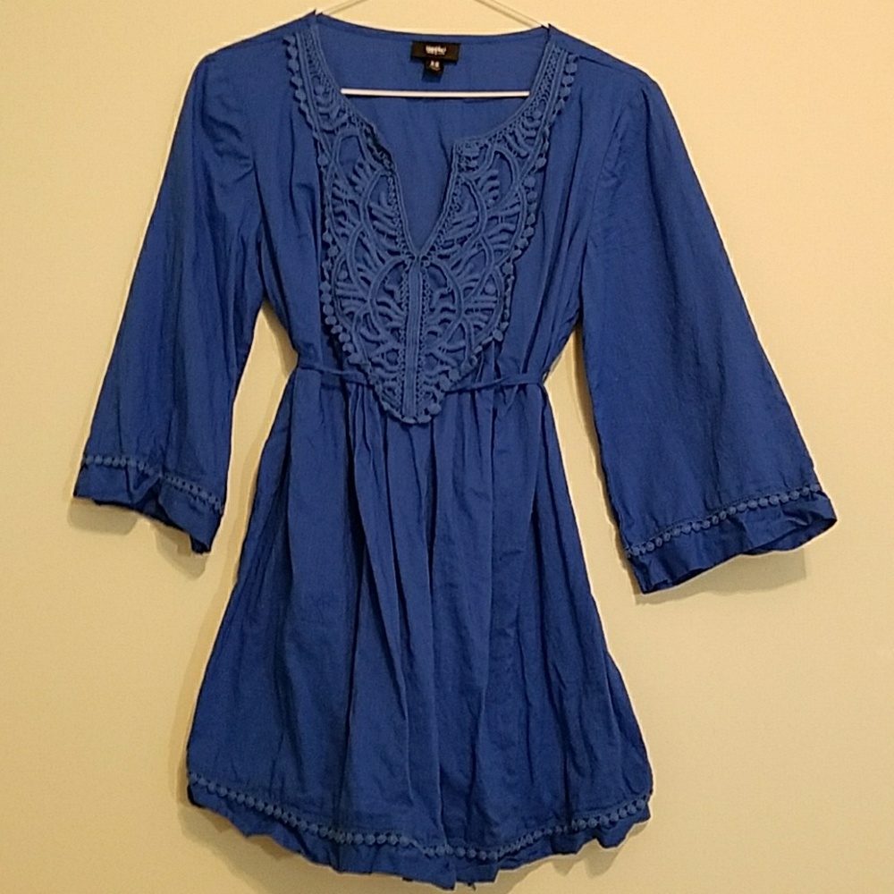 Pretty Blue Top.