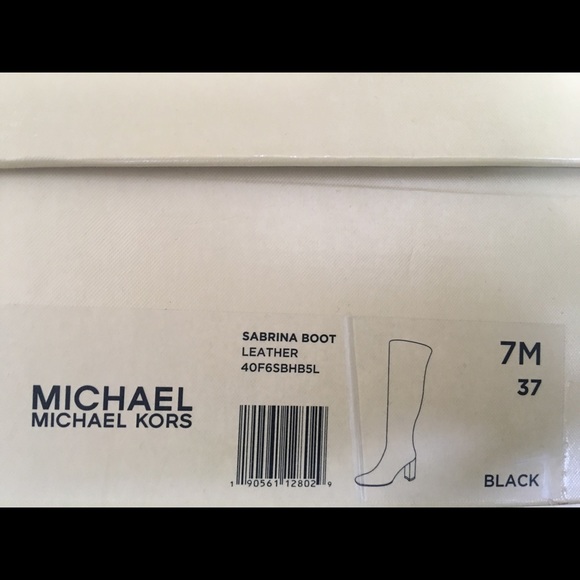 Michael kors Sabrina leather boots ONE DAY SALE - Picture 7 of 7