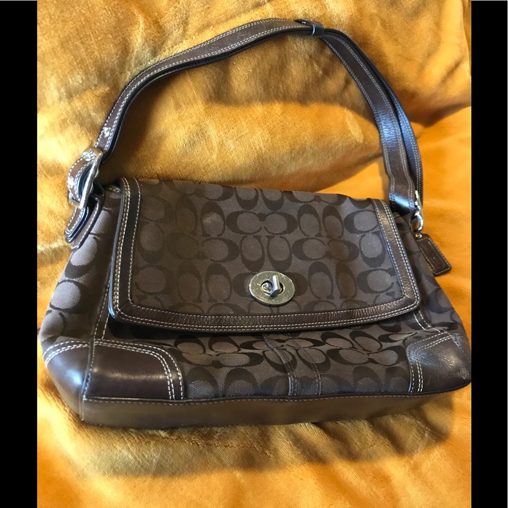 Great fall authentic Coach purse