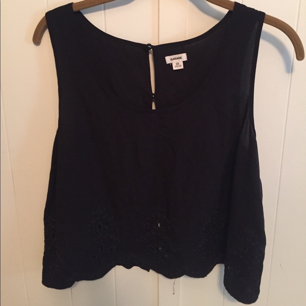 Black bottom up back tank top