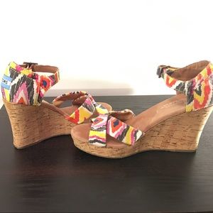 TOMS Wedges