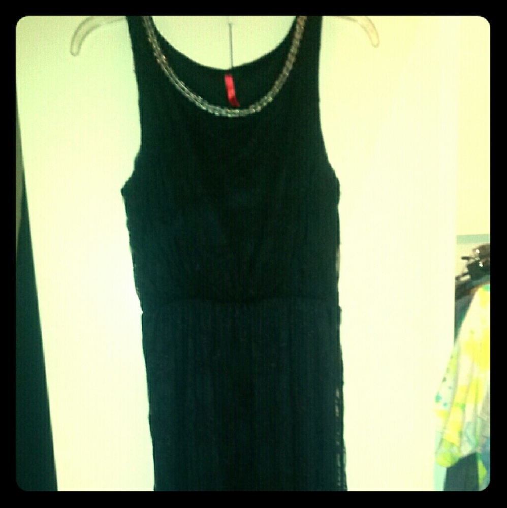 Long lace dress