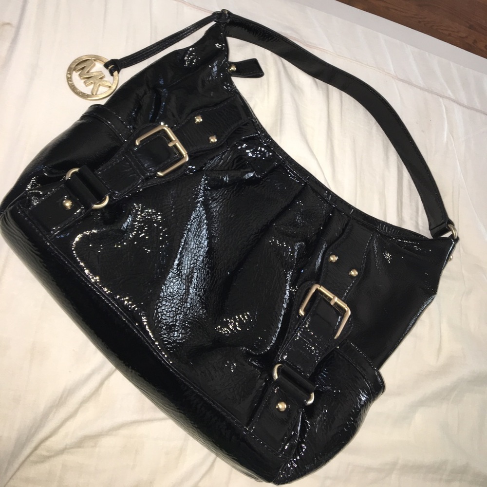 PRICE DROP 🤪 Paton Leather Michael Kors Bag