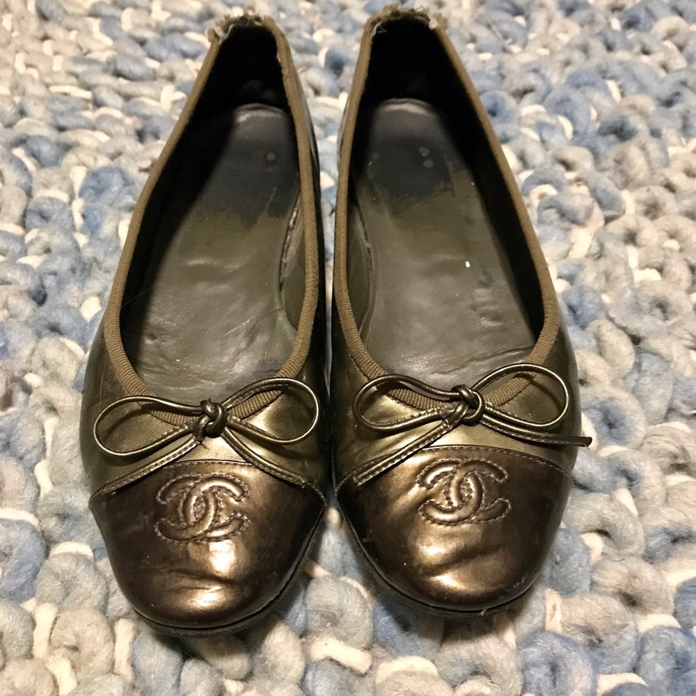 Chanel pearlized grey 2 tone ballet flats - Picture 3 of 6