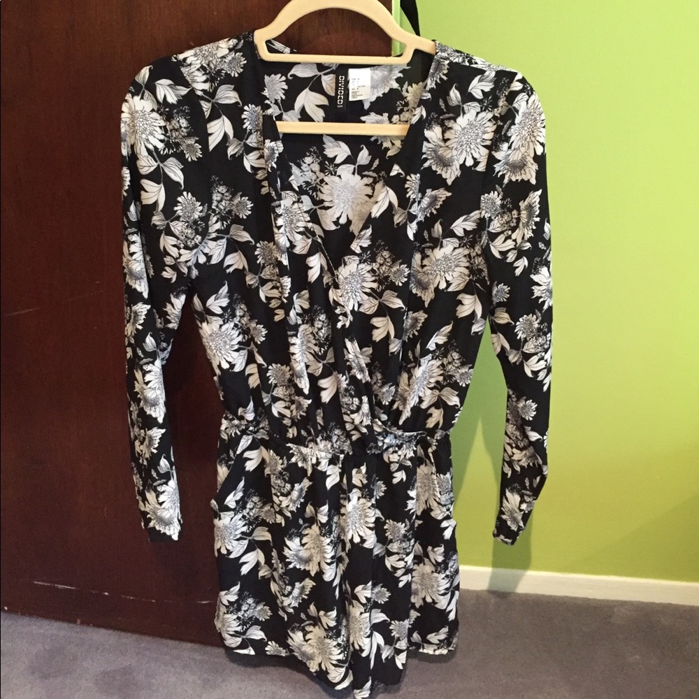 long sleeve thin romper