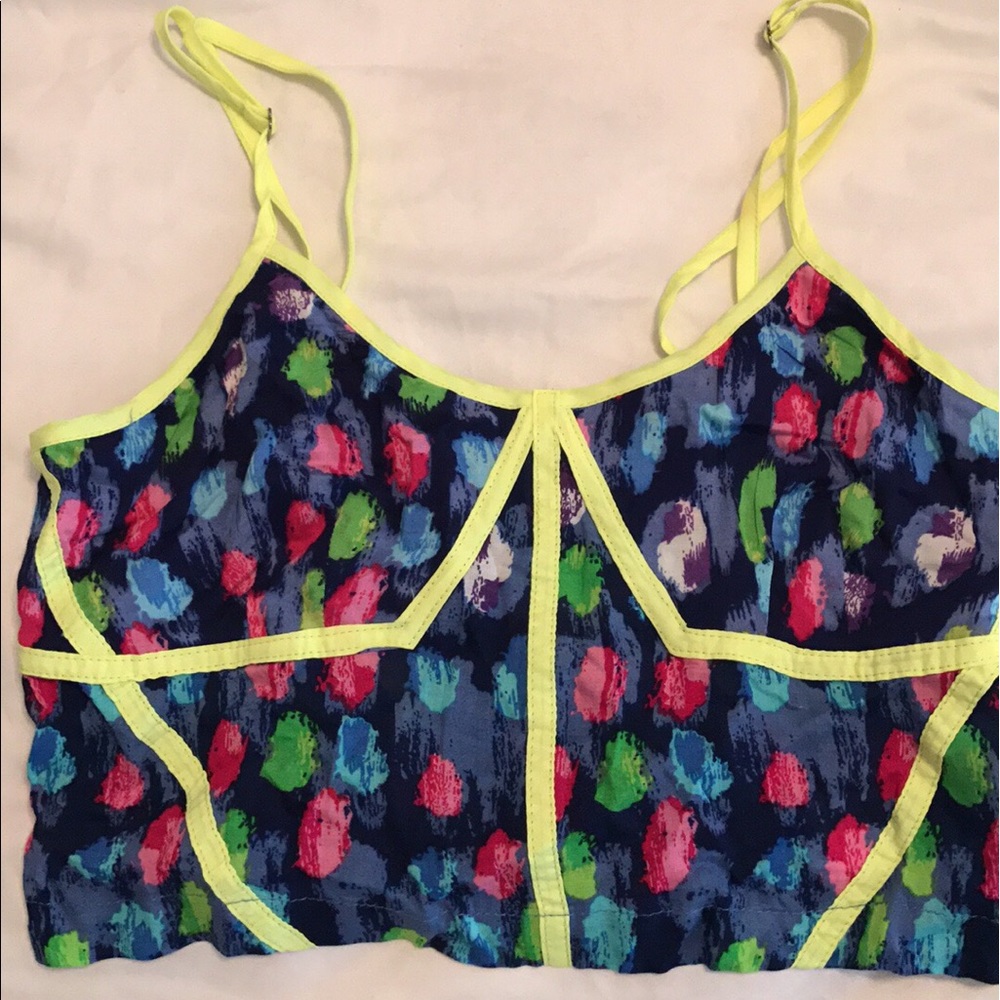 crop top