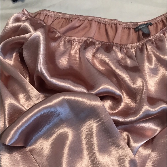 off the shoulder blouse - Picture 2 of 2