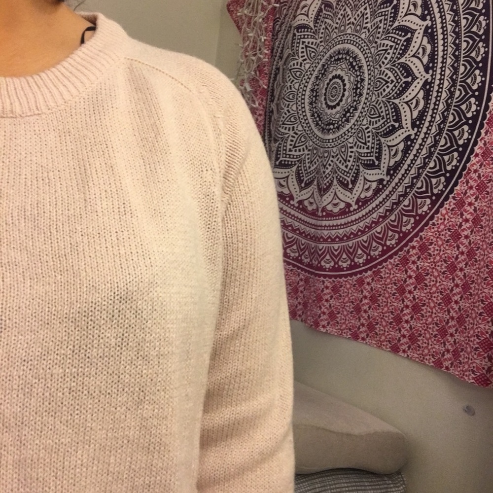 Baby pink H&M sweater