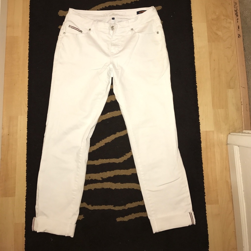 White Boyfriend Jeans