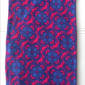 ✨NWT LULAROE OS LEGGINGS✨