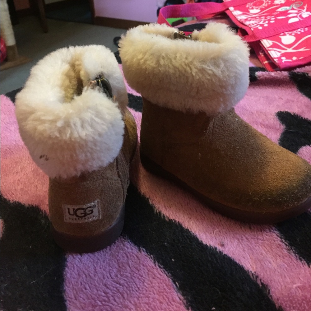 Little girl uggs
