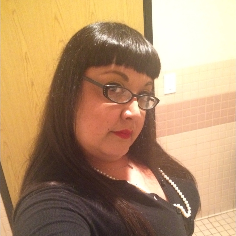 Meet your Posher, Sally