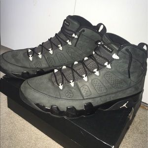 Jordan 9s