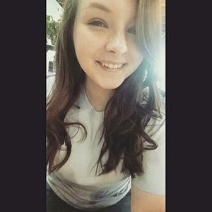 Meet your Posher, Alana