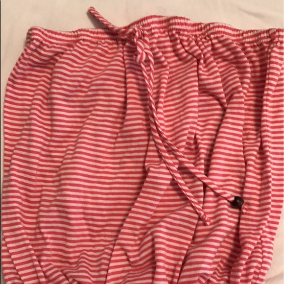 crop top - Picture 1 of 2