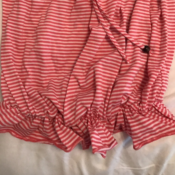 crop top - Picture 2 of 2