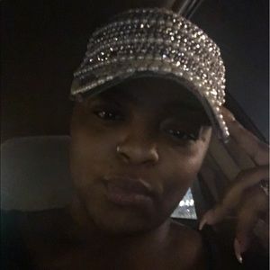 Meet your Posher, Marketta