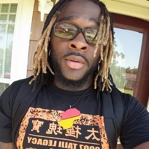 Meet your Posher, Adrian