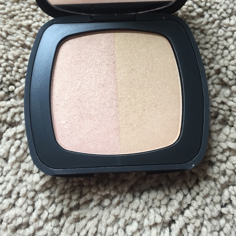 Bare minerals pressed highlighter duo