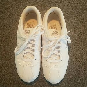 Nike Cheer Unite cheerleadimg shoes
