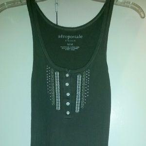 Detailed tank top