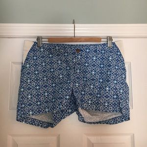 Gap Maternity Short - Sz 6