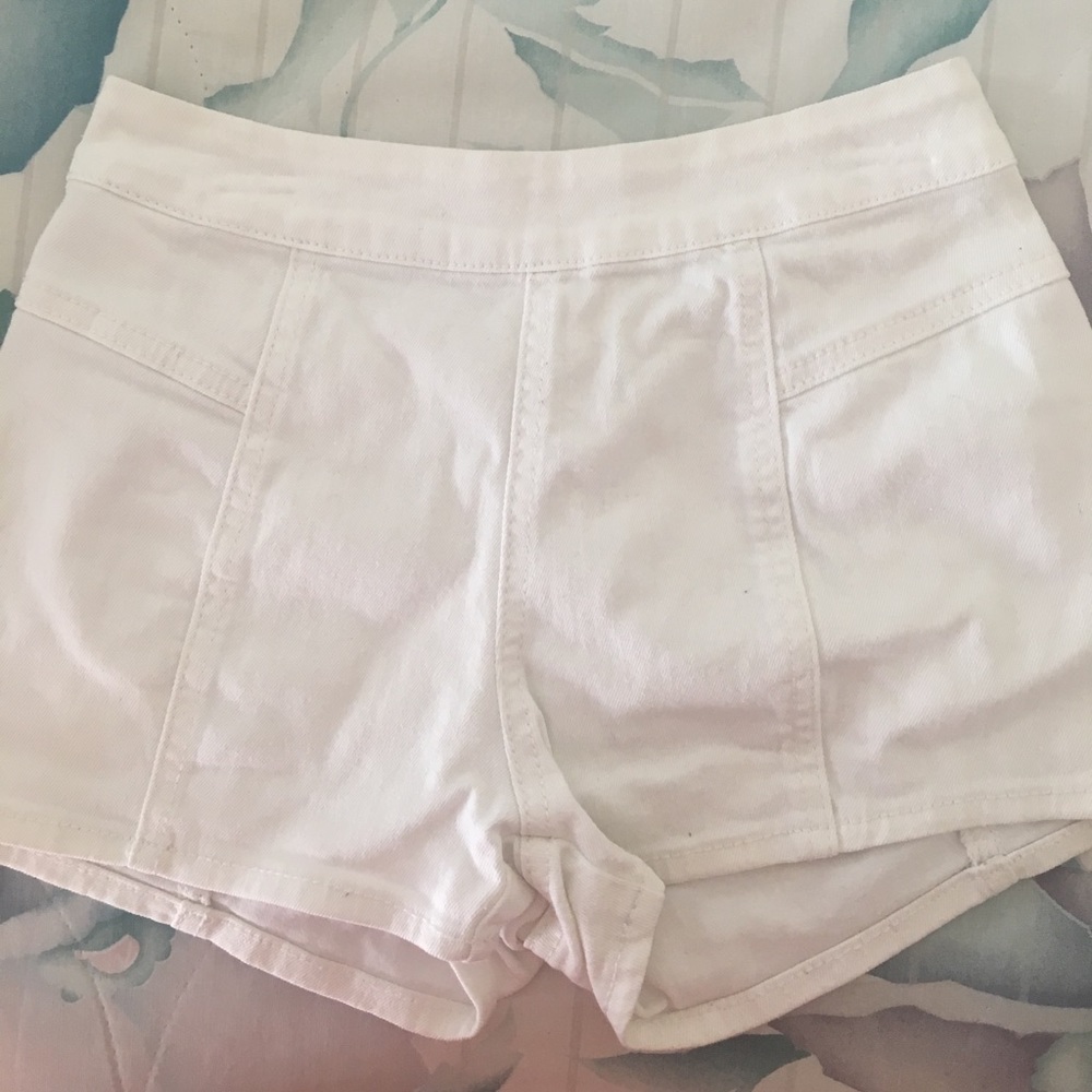PacSun White Shorts
