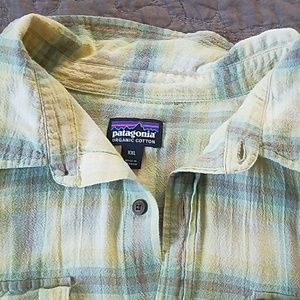 Patagonia Button Down Shirt New