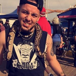 Meet your Posher, Aaron