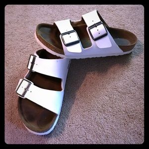 Women's Arizona Birkenstock sandal size 38(euro)