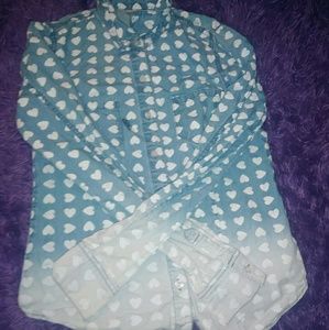 OMBRE HEARTS BUTTON UP SHIRT