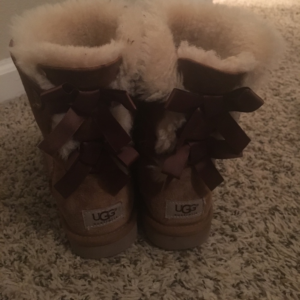 Uggs authentic boots... Bailey Bows...