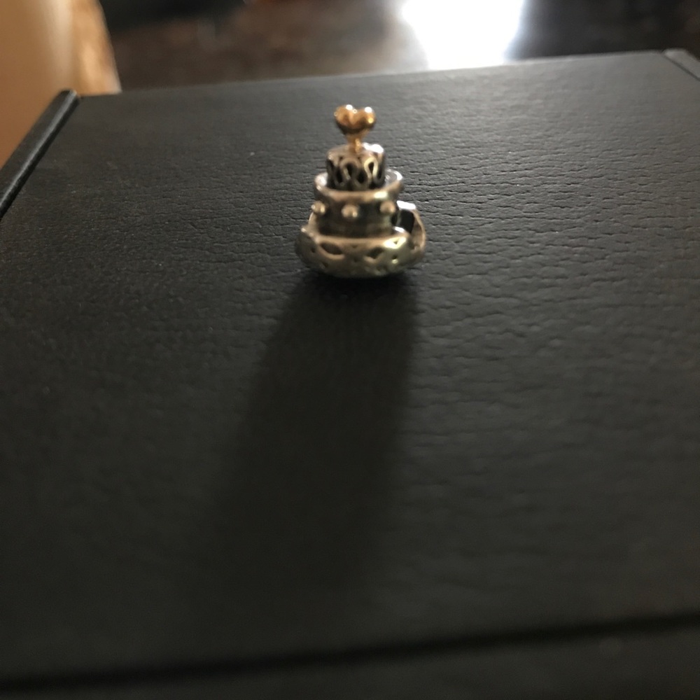 14k gold heart birthday cake pandora charm